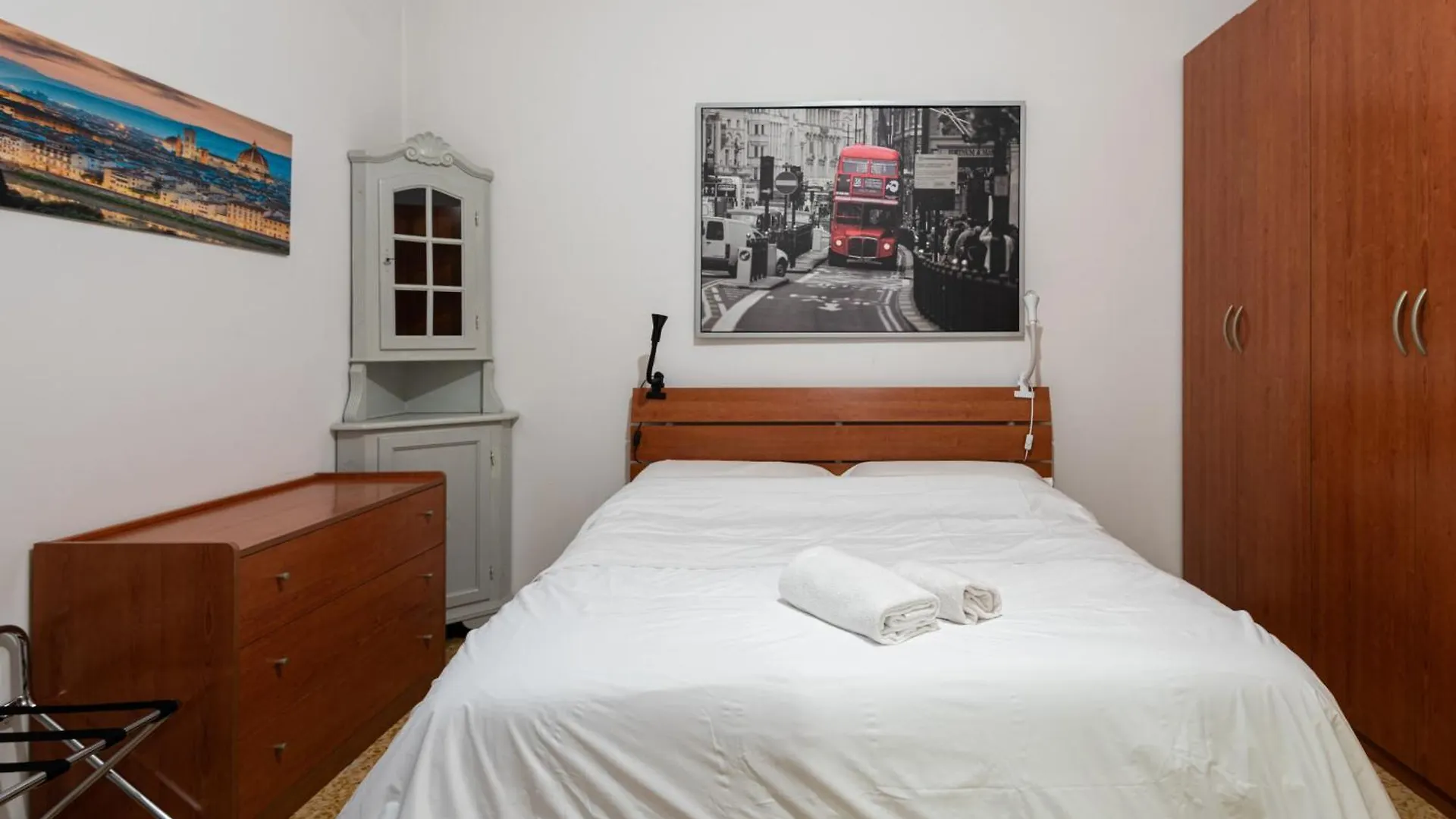 Comfortable Apartment 10 Minutes From City Center فلورنس 0*,  إيطاليا