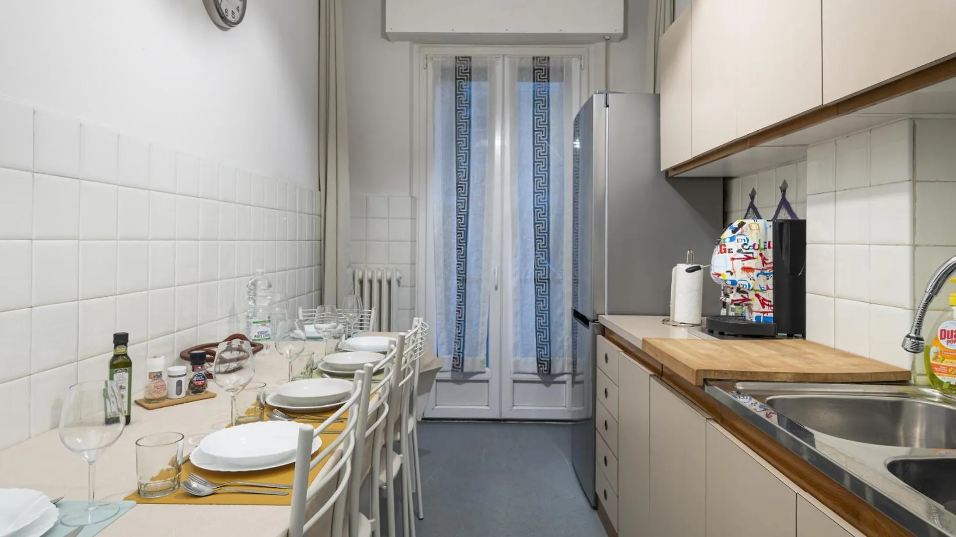 Comfortable Apartment 10 Minutes From City Center فلورنس